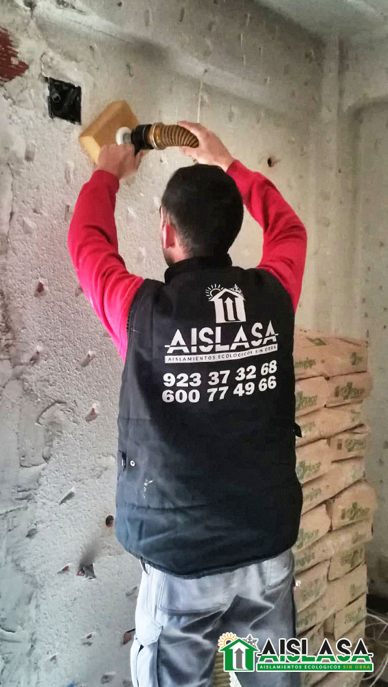 Imagen de muestra Aislasa trabajando